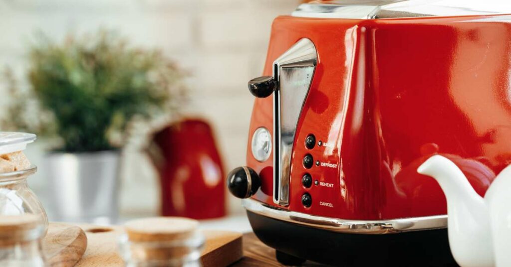 Can You Boil Water in a Toaster Oven