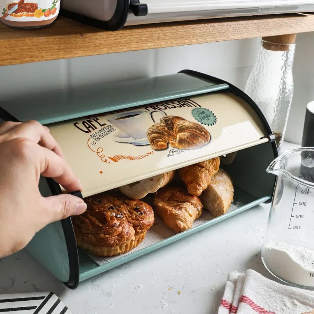 Metal Bread Box - Retro Metal Bread Bin with Lid & Vintage Bread Box