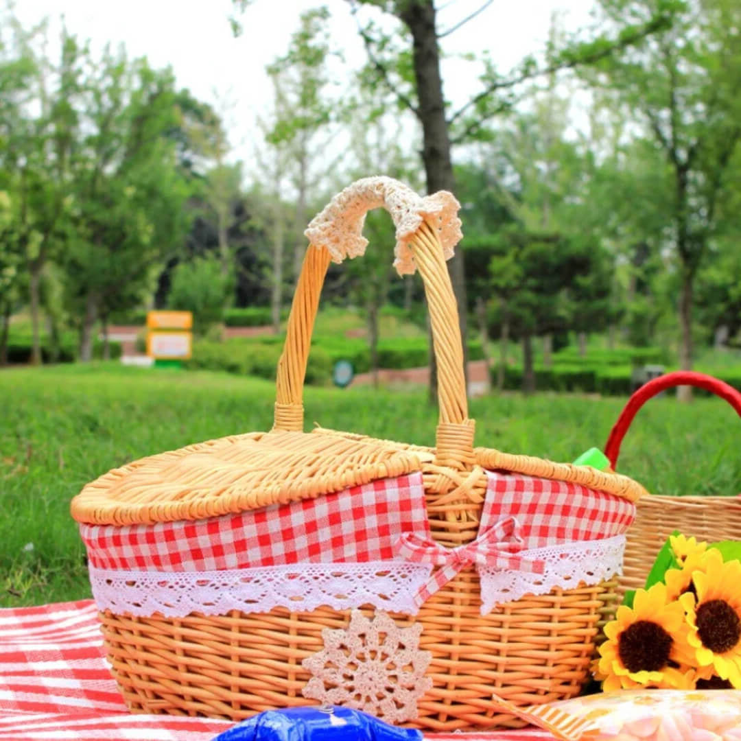 Wicker Basket With Handle - Hand Woven Natural Wicker Storage Basket for Home Decor and Kitchen Organization