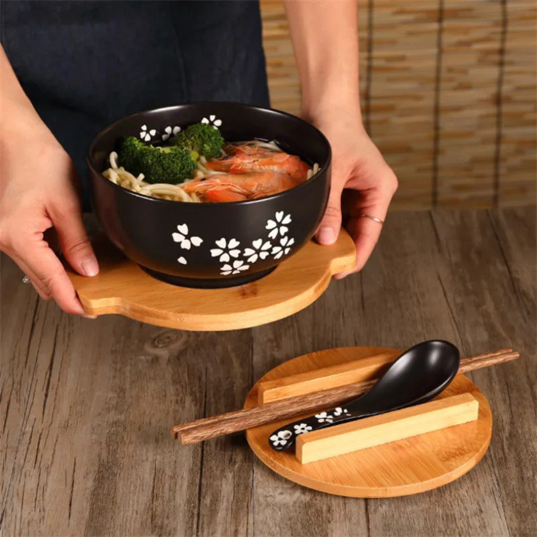 picking up ramen bowl set