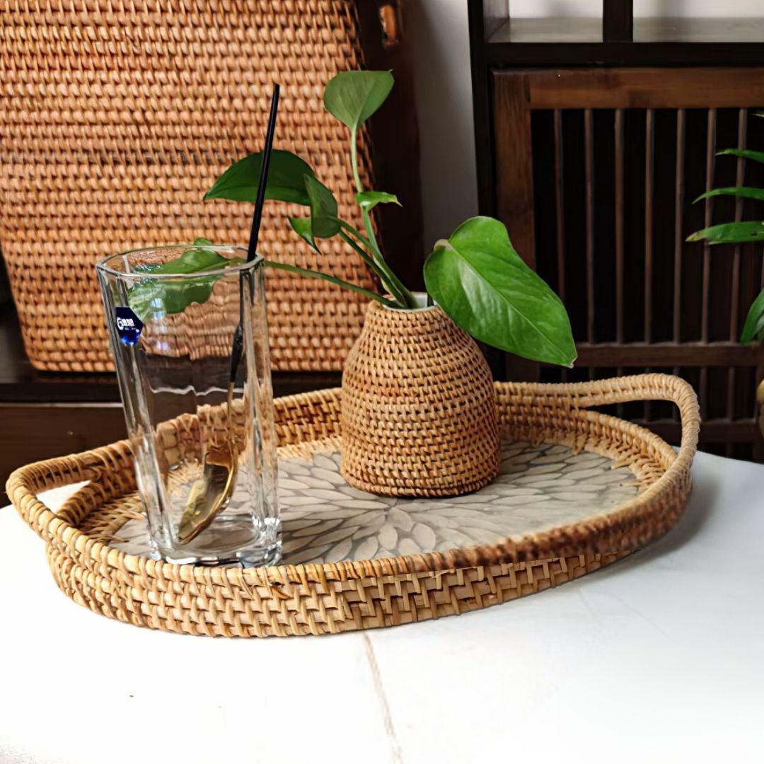  Round Rattan Tray – Durable Handwoven Basket for Serving Snacks, Organizing Tableware and Storing Food